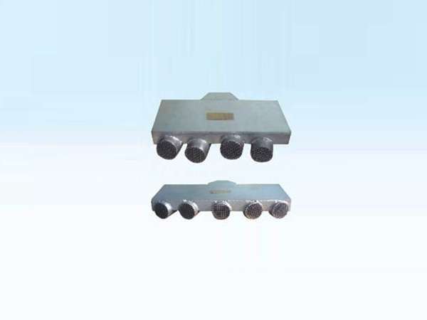 ZP127礦用自動灑水降塵裝置01.jpg